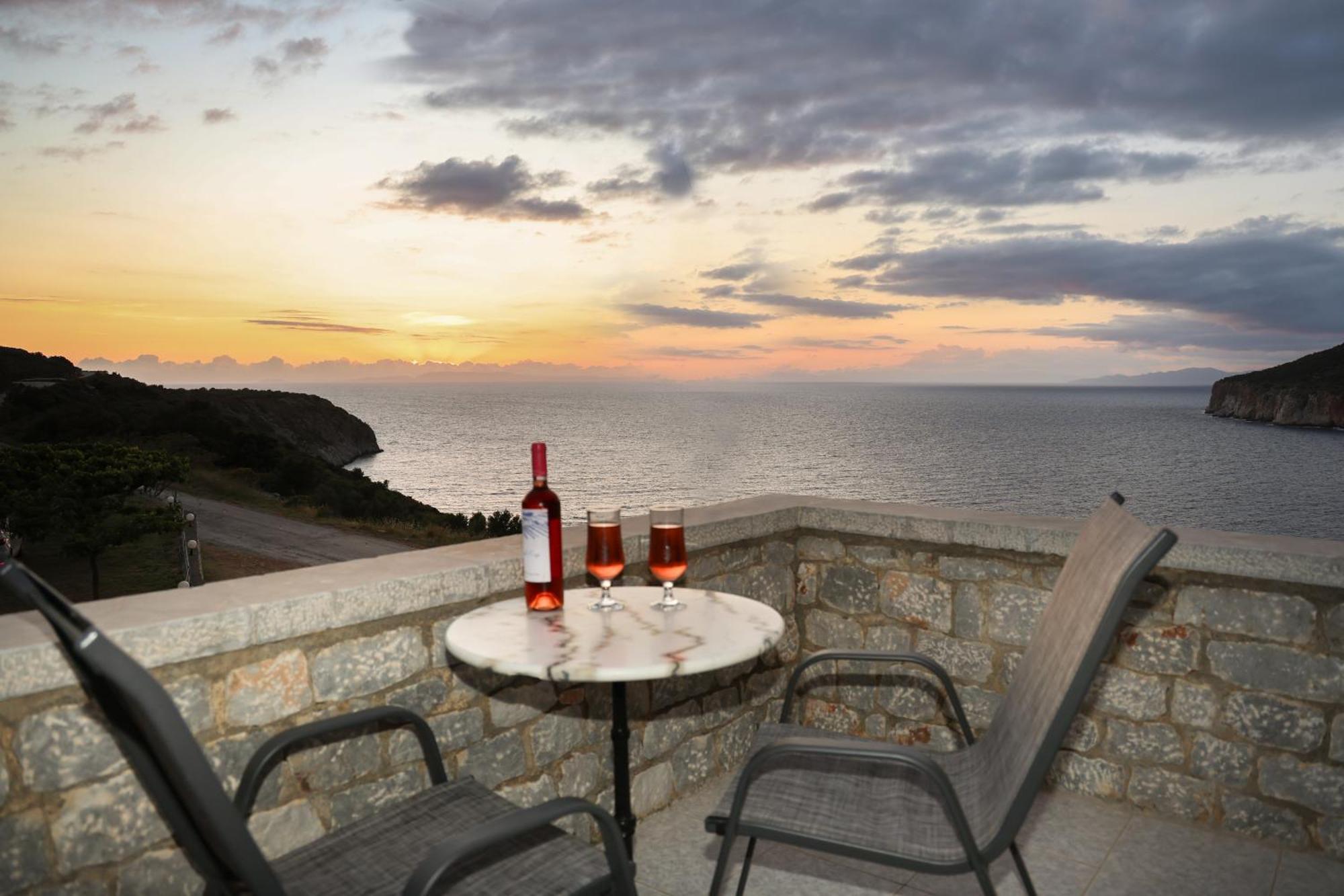 Panorama Rooms Pyrgos Dirou Экстерьер фото