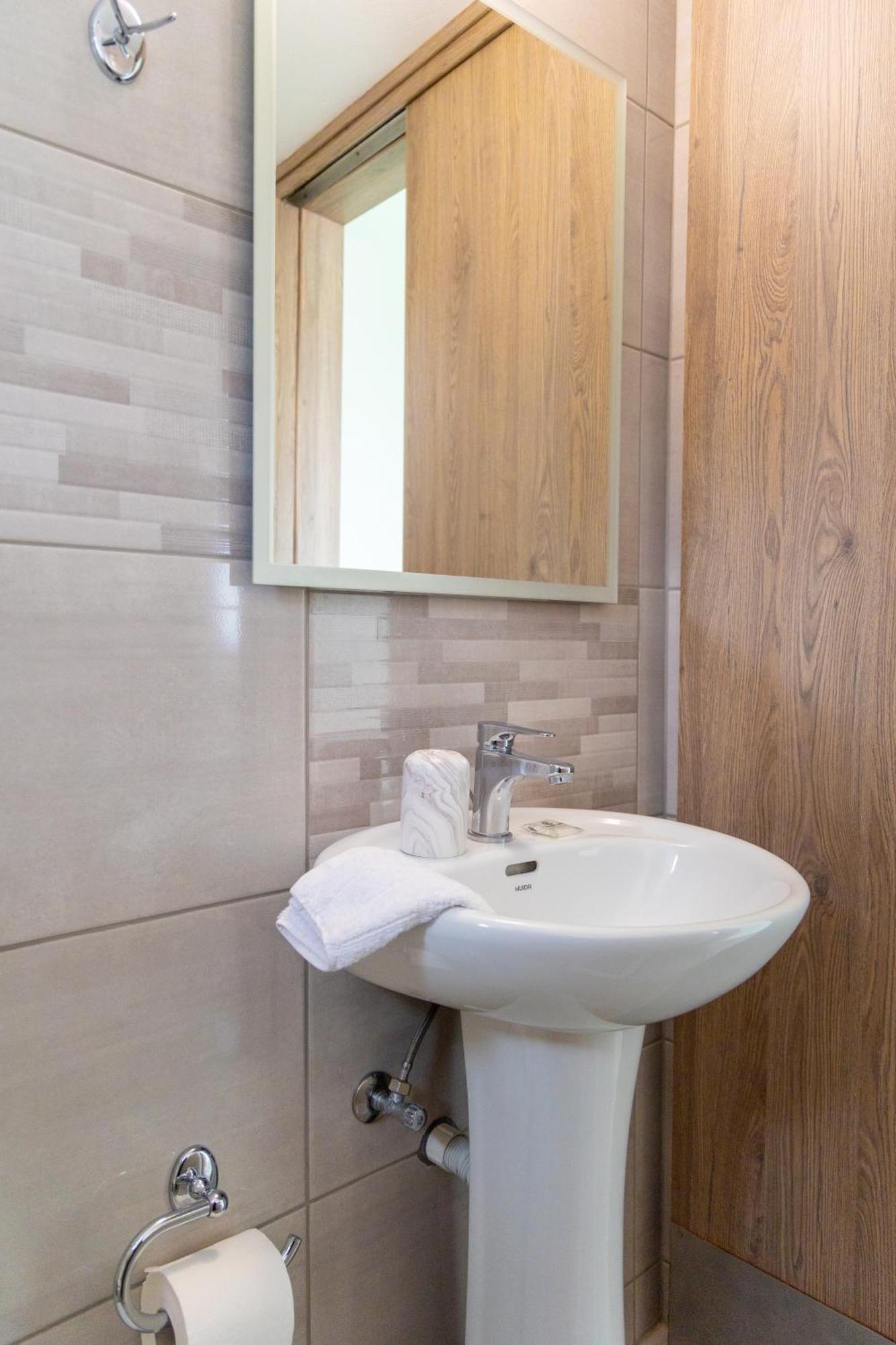 Panorama Rooms Pyrgos Dirou Экстерьер фото